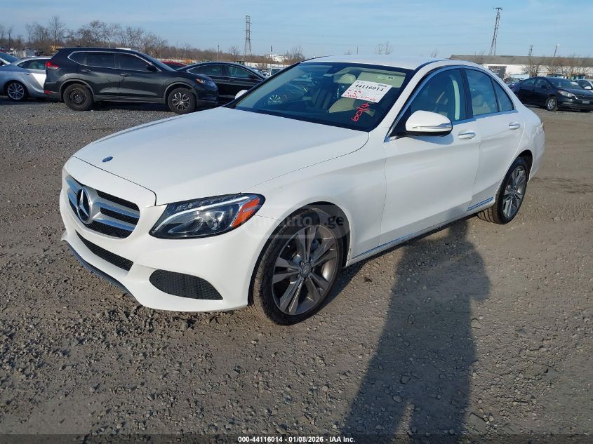 Mercedes-Benz C 300 2015 — photo 2