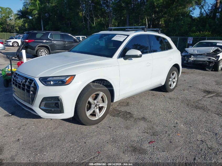 Audi Q5 2023 — photo 2