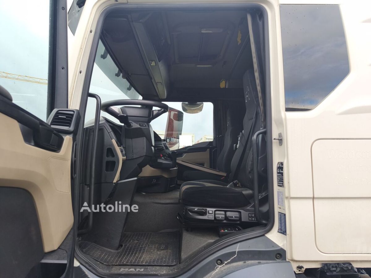 Isuzu TGL 2021 — photo 2
