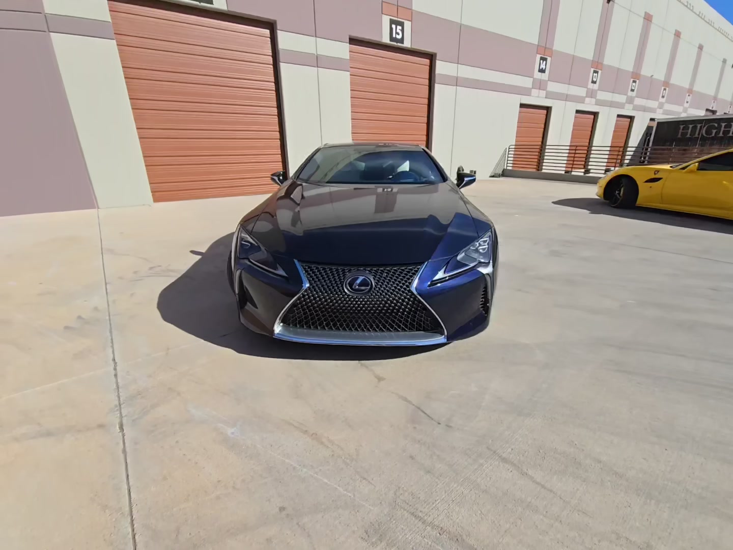 Lexus LC 500 2018 — photo 2