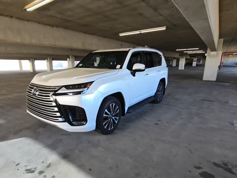 Lexus LX 600