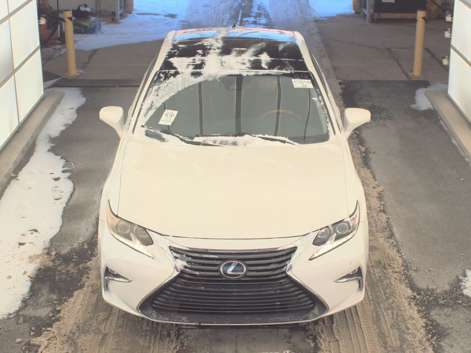 Lexus ES 350 2016 — photo 2