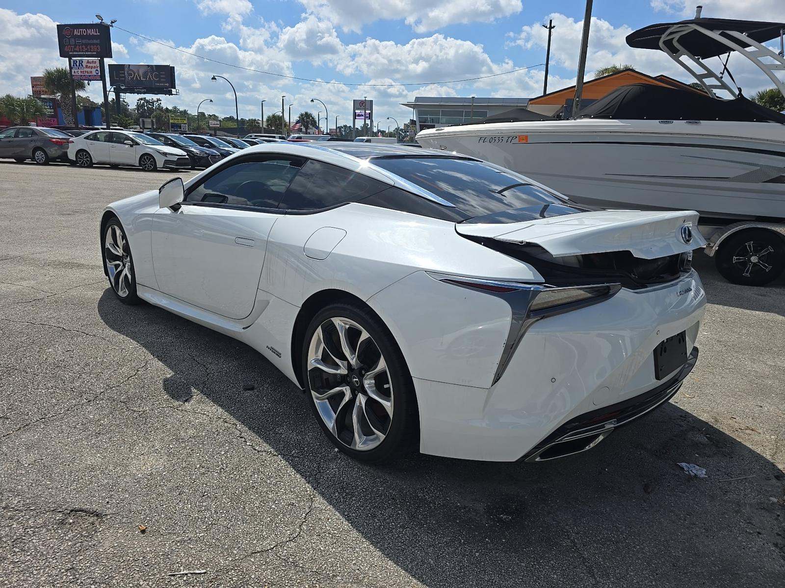 Lexus LC 500 2020 — photo 2