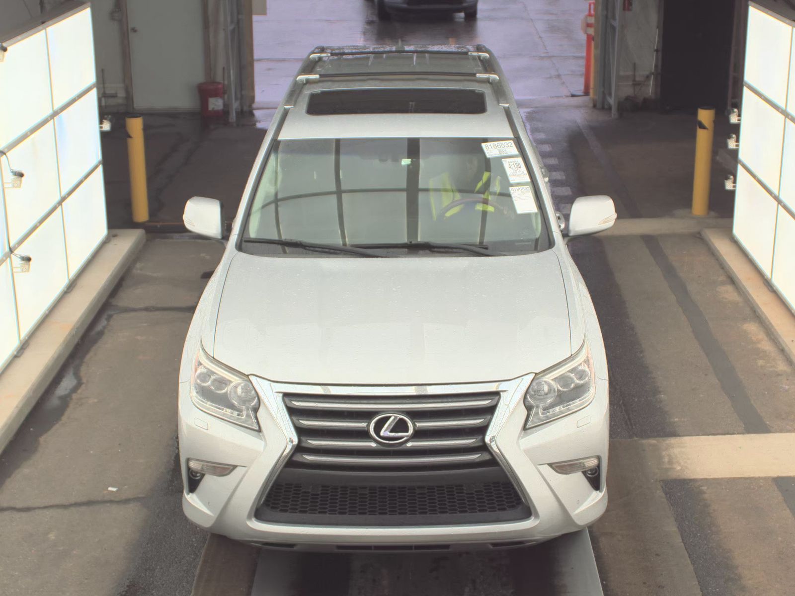 Lexus GX 460 2015 — photo 2