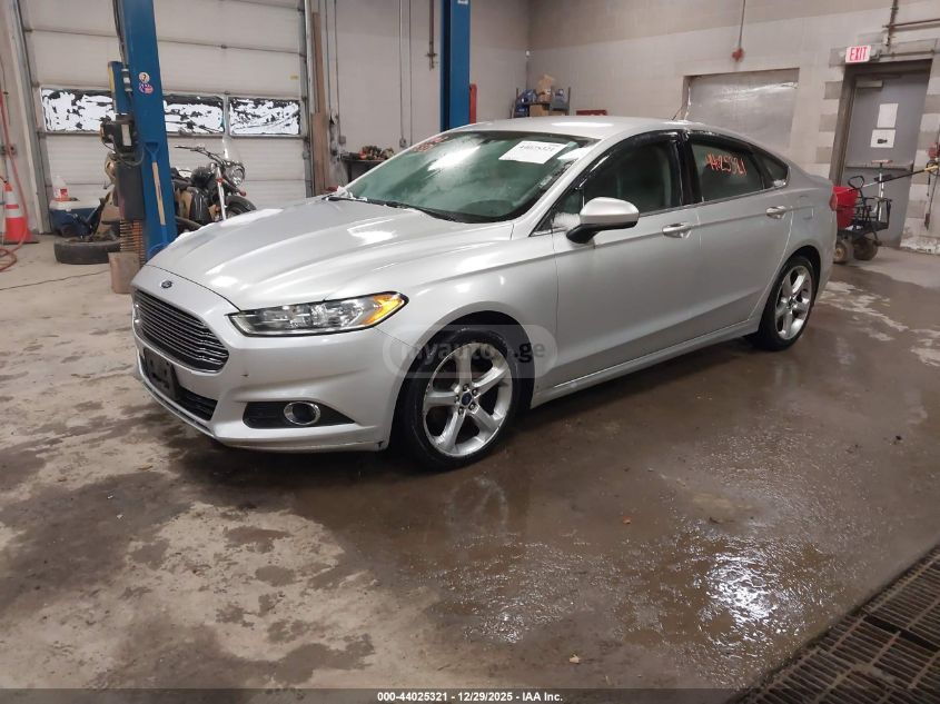 Ford Fusion 2016 — photo 2