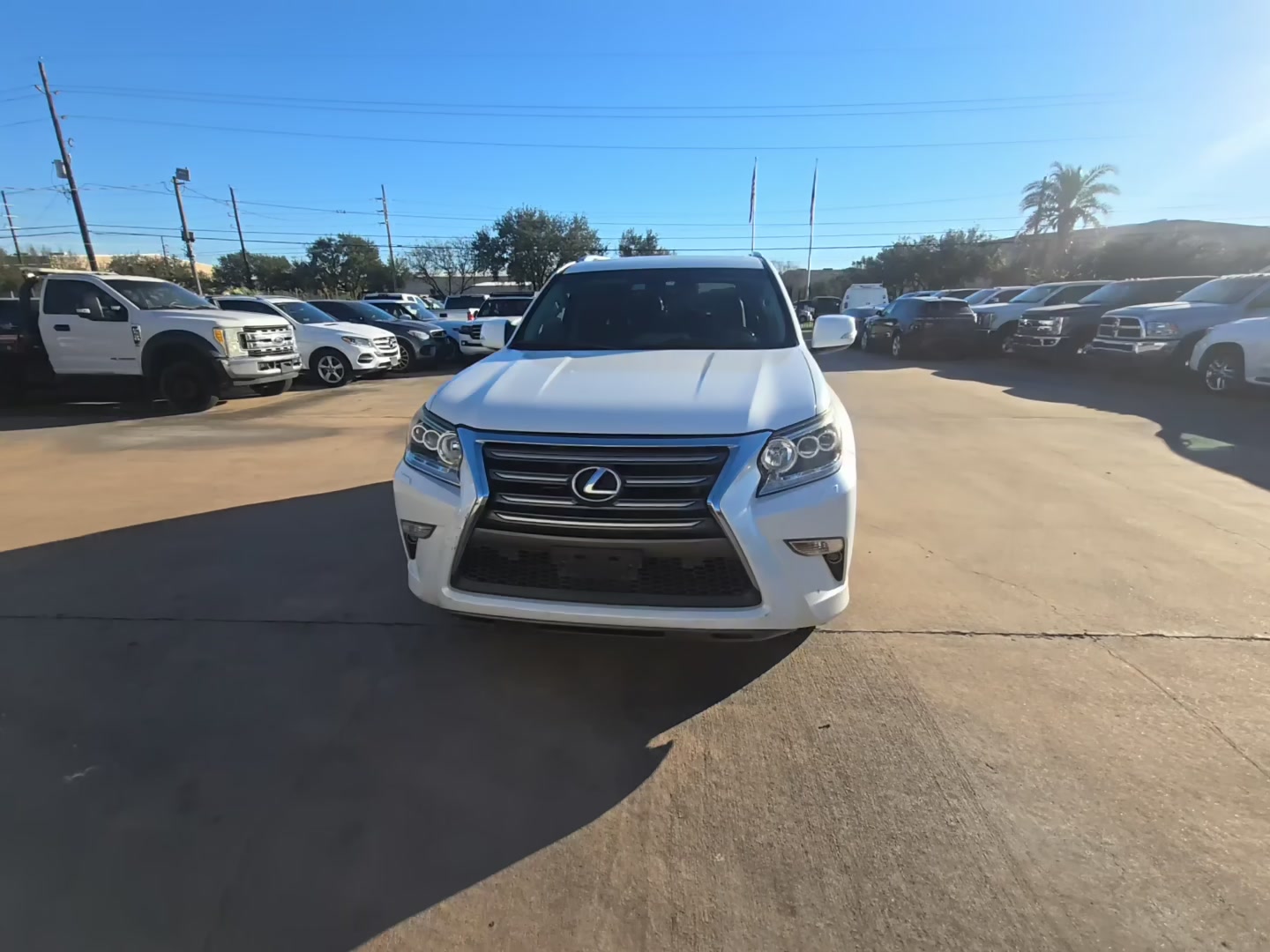 Lexus GX 460 2016 — photo 2
