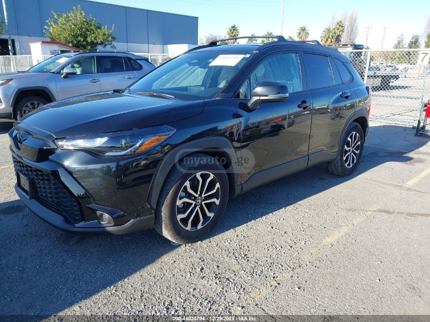 Toyota Corolla Cross 2024 — photo 2