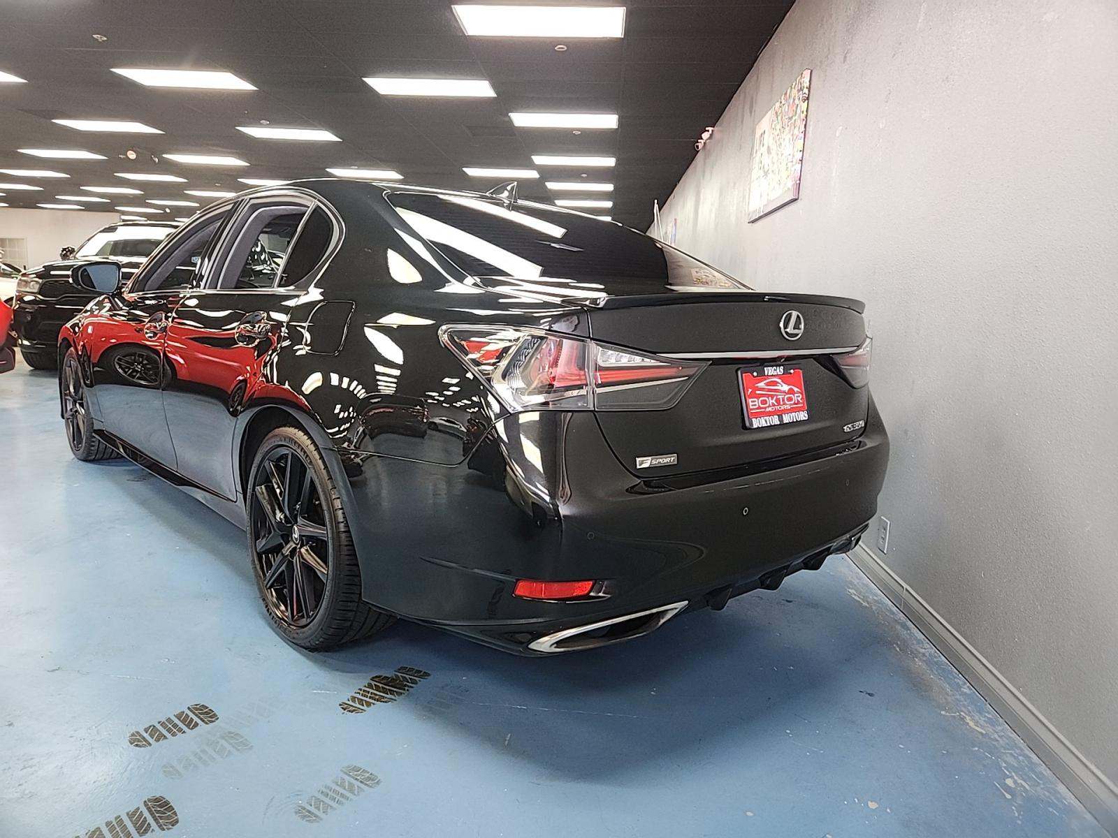 Lexus GS 350 2019 — photo 2