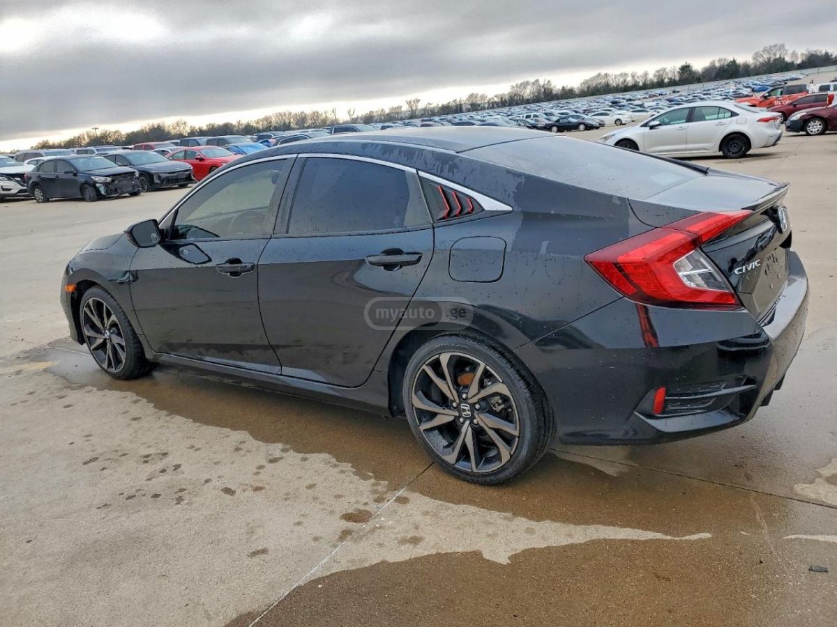 Honda Civic 2021 — photo 2