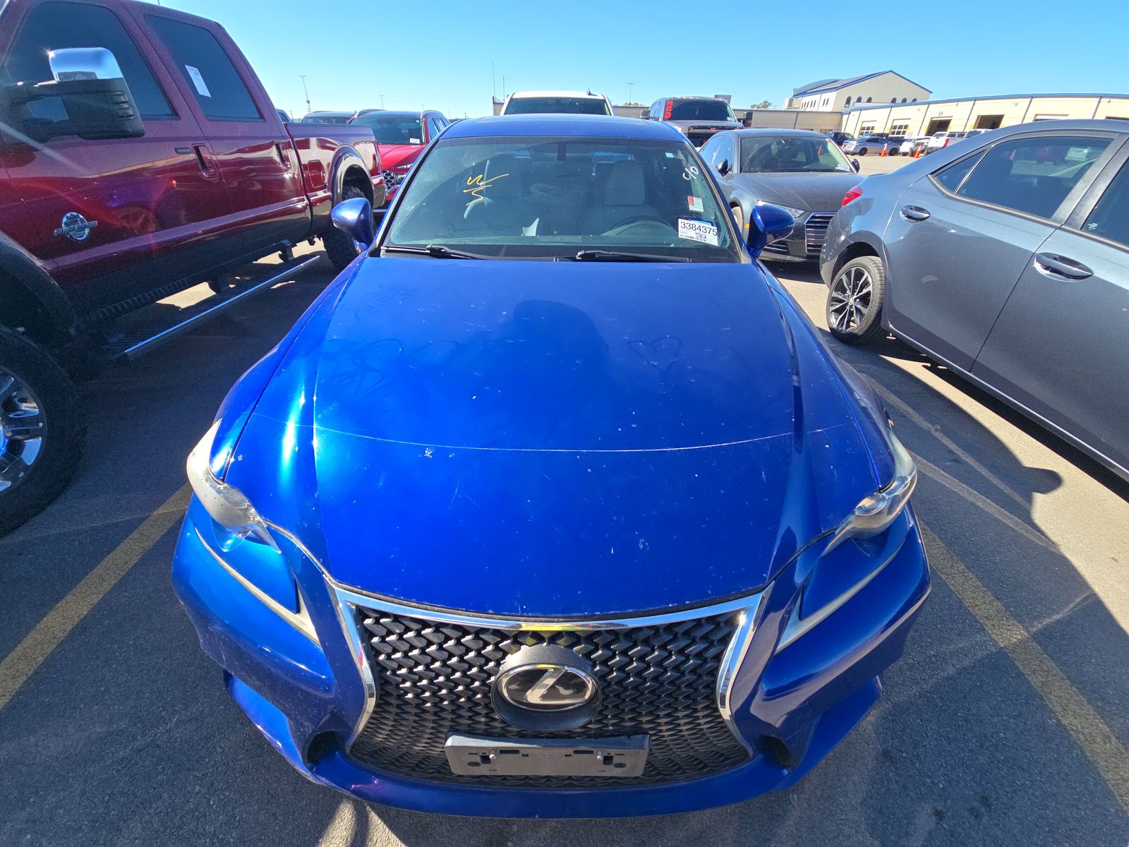 Lexus IS 200 2016 — photo 2