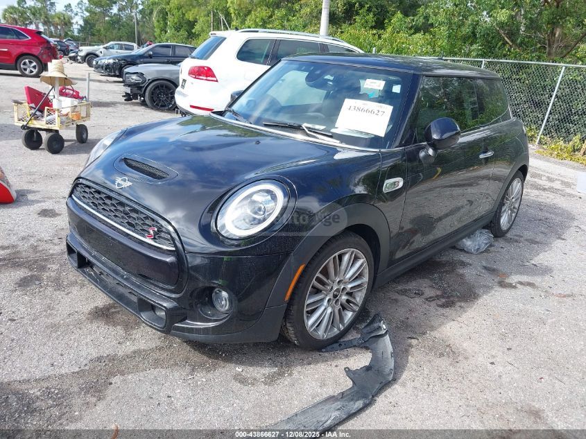 Mini Cooper 2020 — photo 2