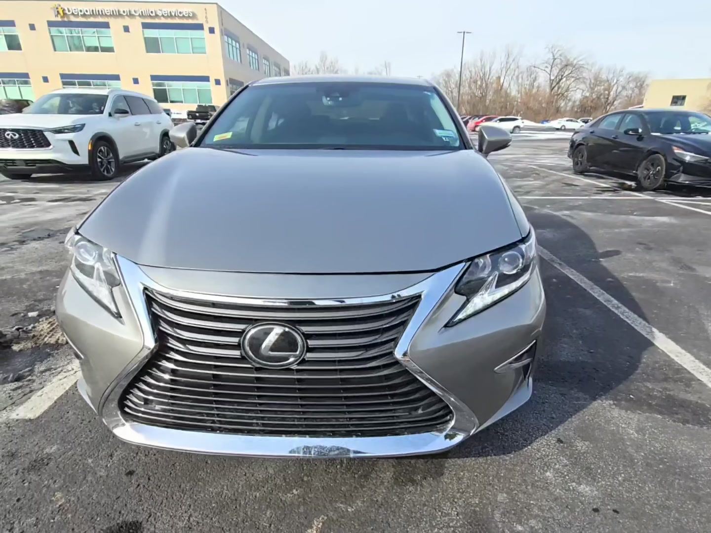 Lexus ES 350 2018 — photo 2