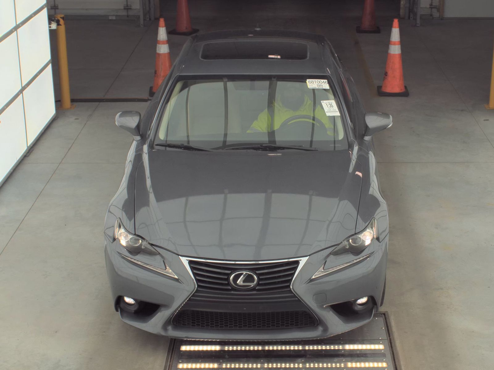 Lexus IS 250 2015 — photo 2