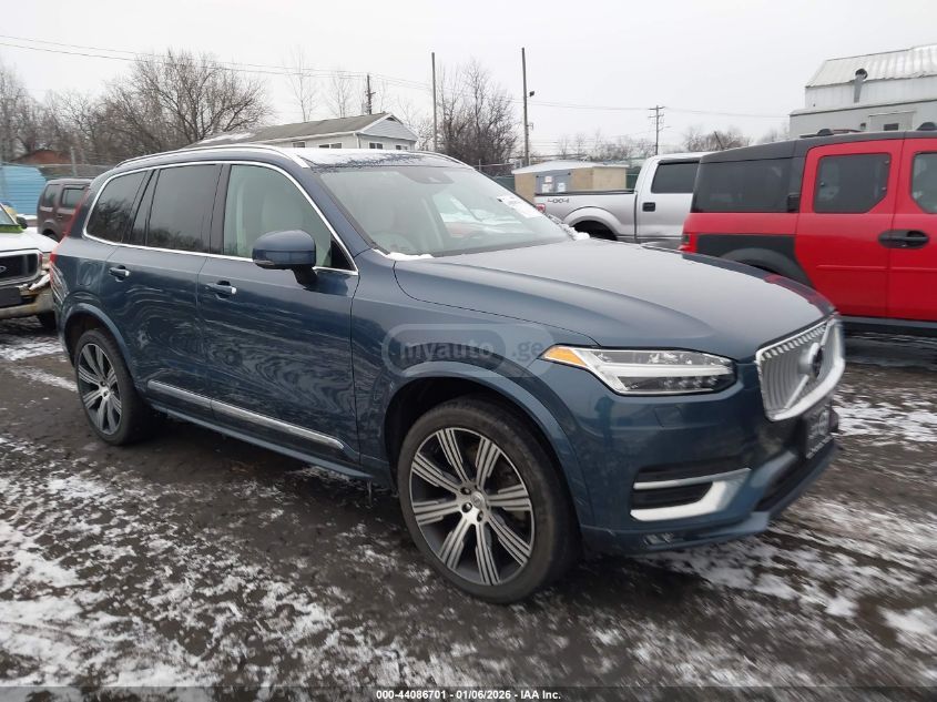 Volvo XC90 2020 — photo 2
