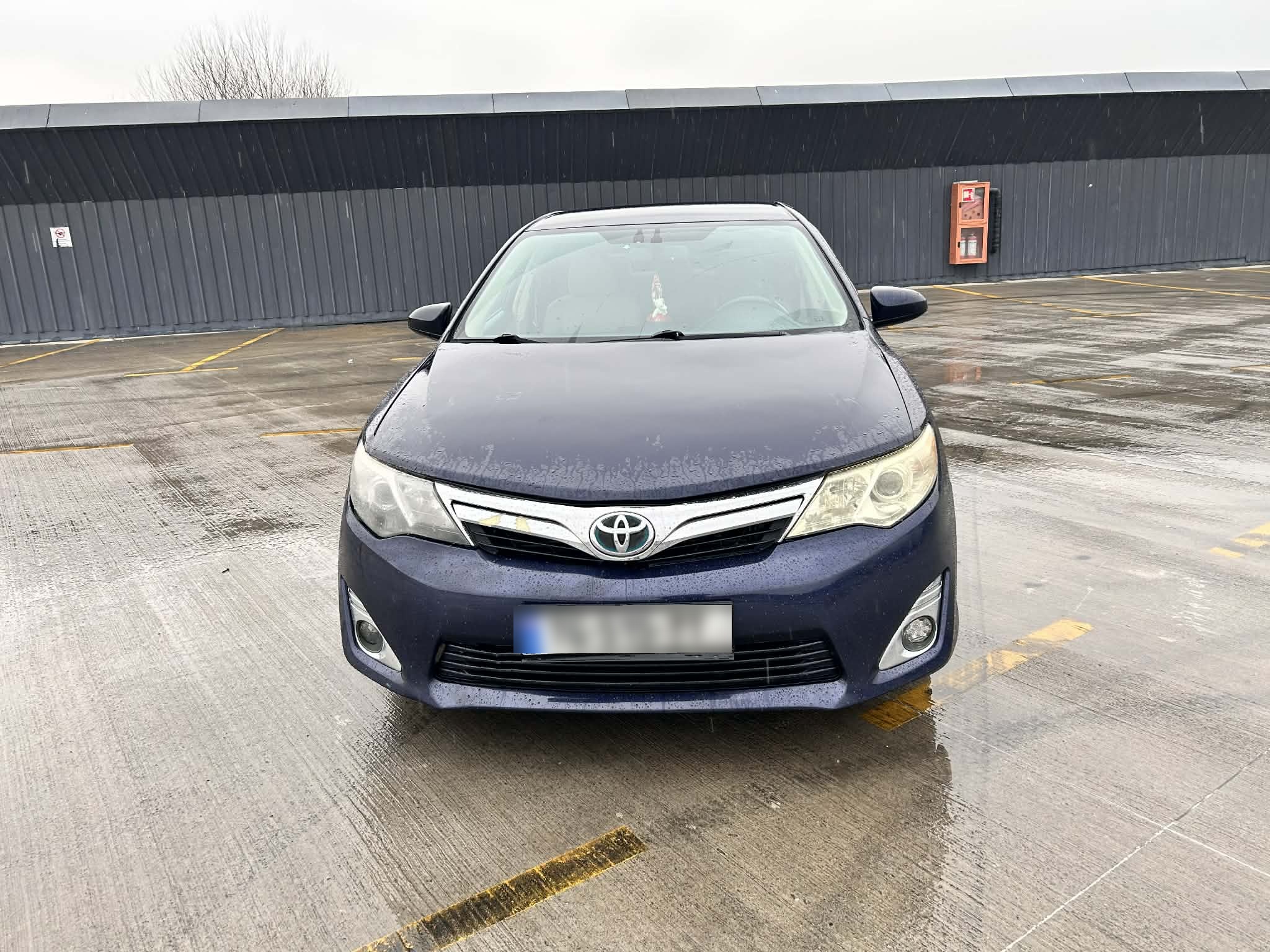 Toyota Camry 2014 — photo 2