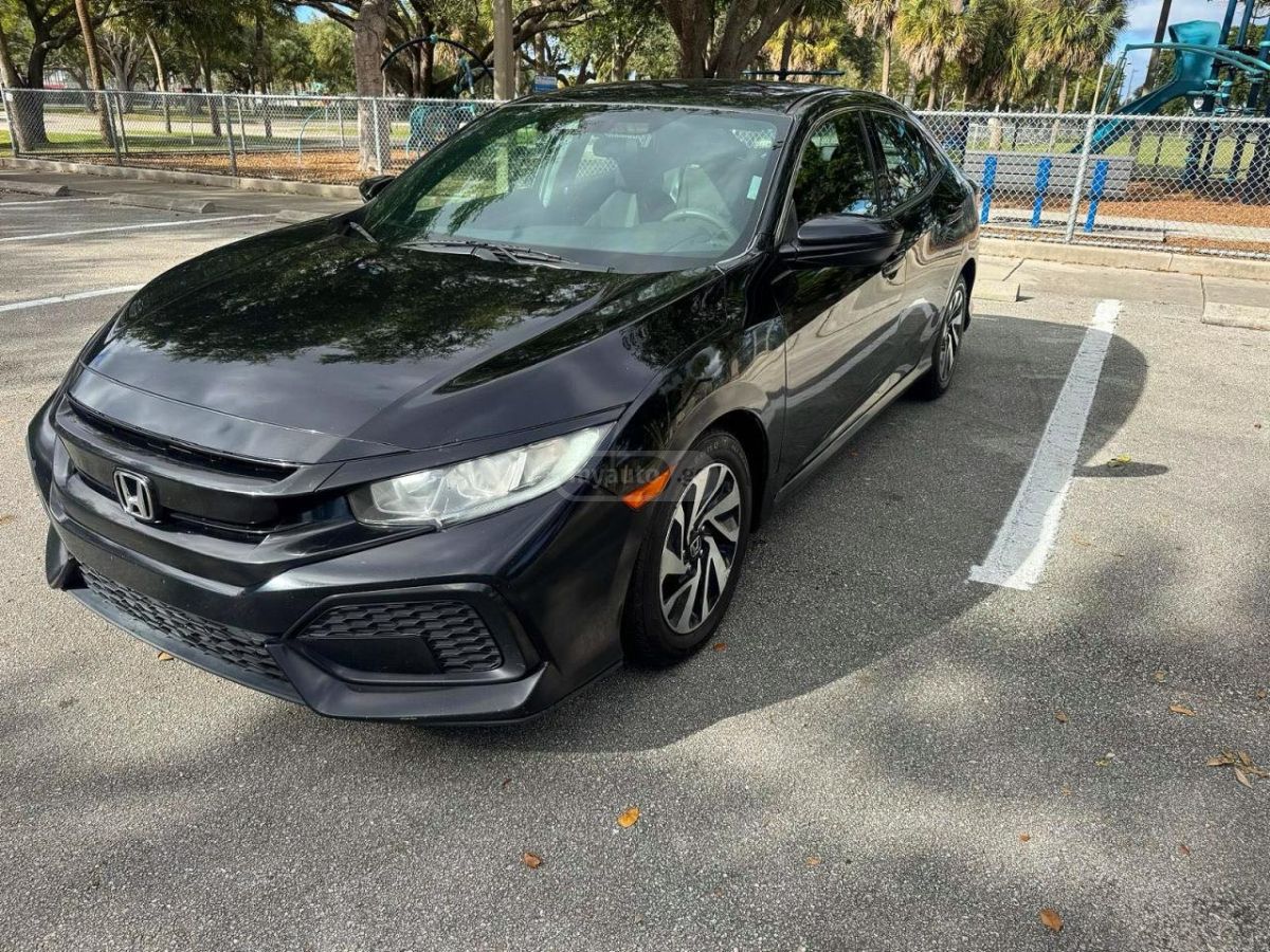 Honda Civic 2019 — photo 2
