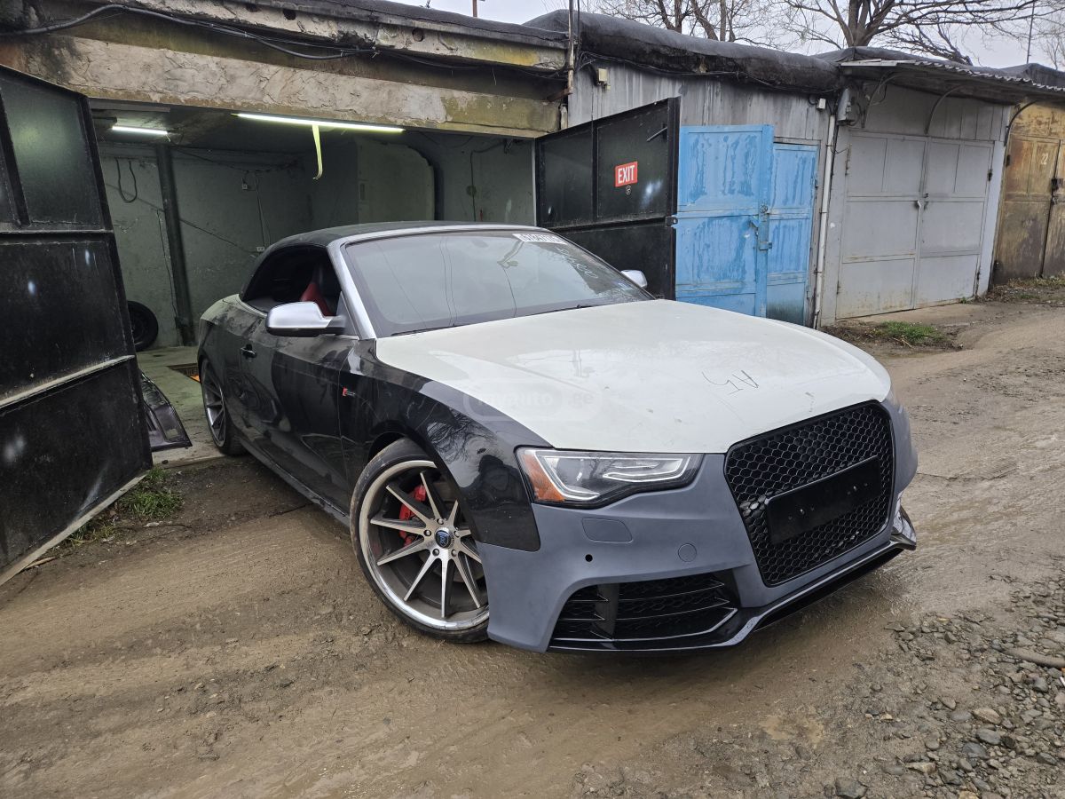 Audi S5