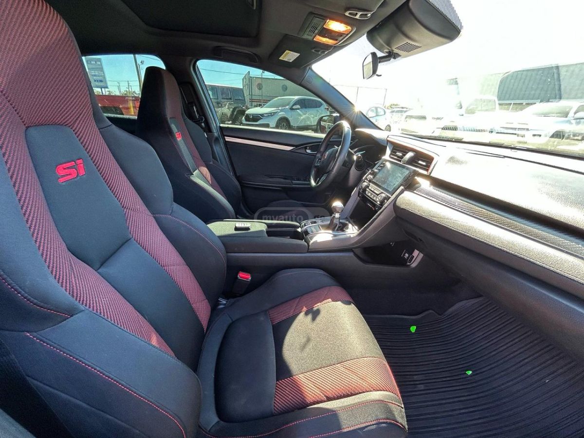 Honda Civic 2020 — photo 2