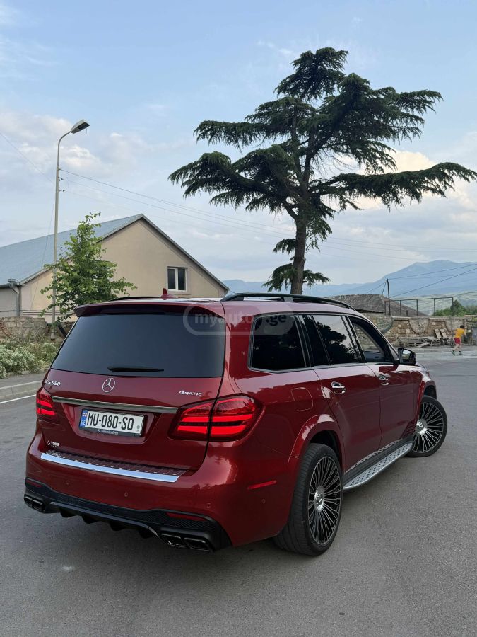 Mercedes-Benz GL 550 2016 — photo 2