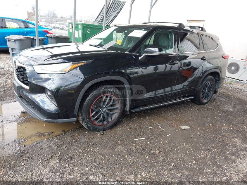 Toyota Highlander 2020 — photo 2