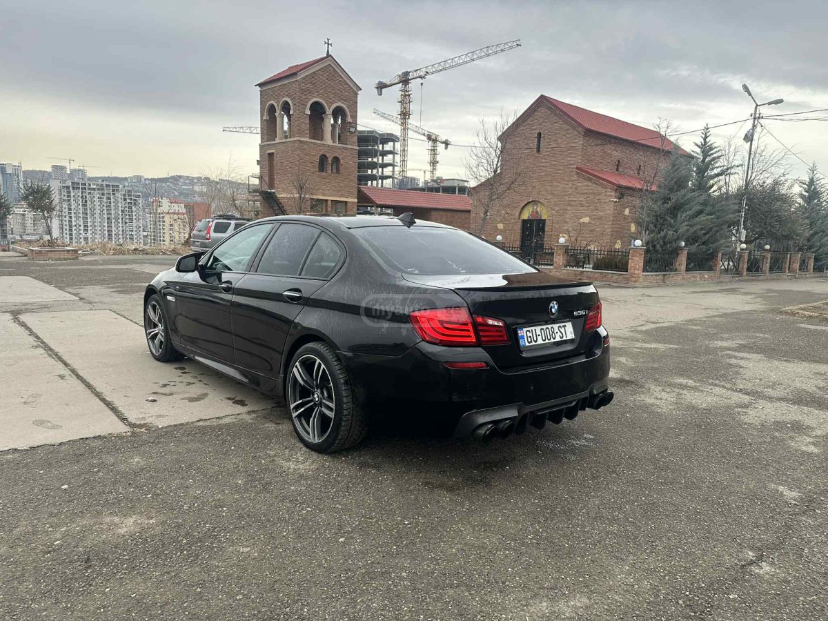 BMW 535