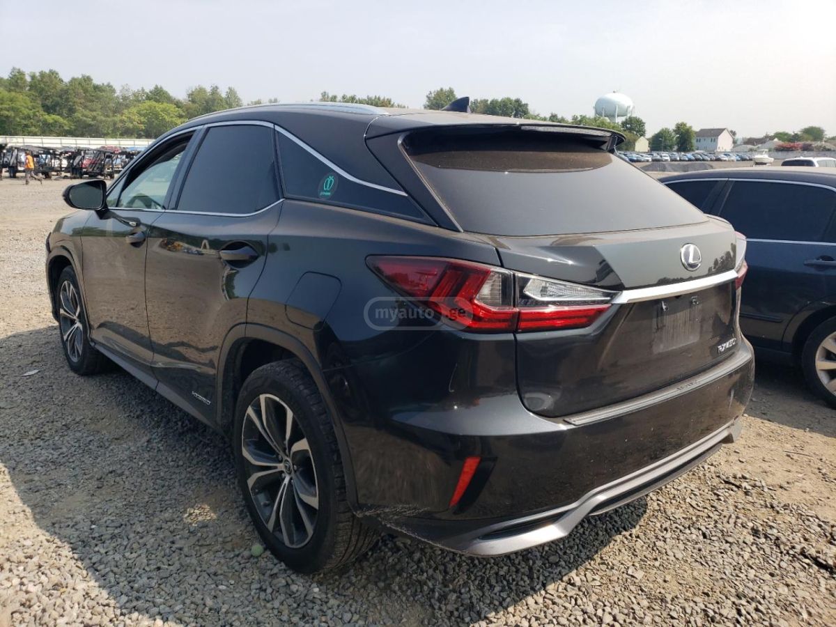 Lexus RX 300 2019 — photo 2