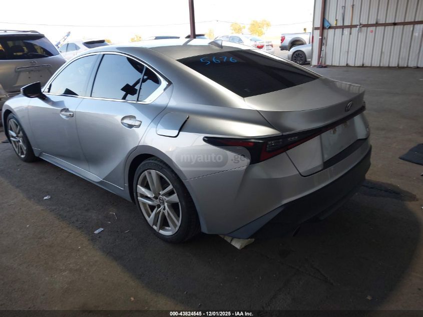 Lexus IS 300