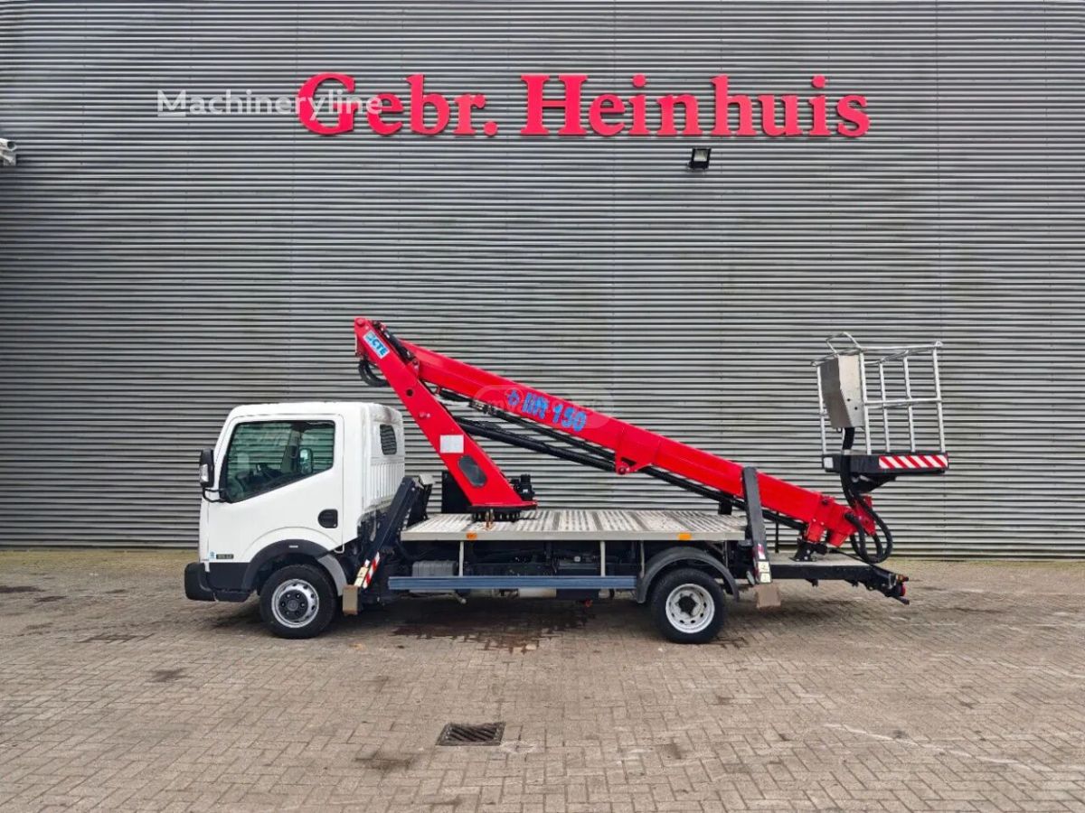 Nissan Cabstar