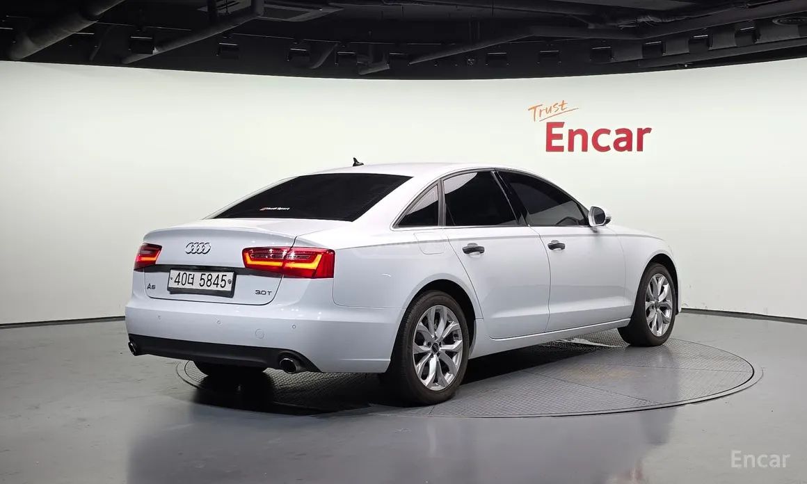 Audi A6 2014 — photo 2