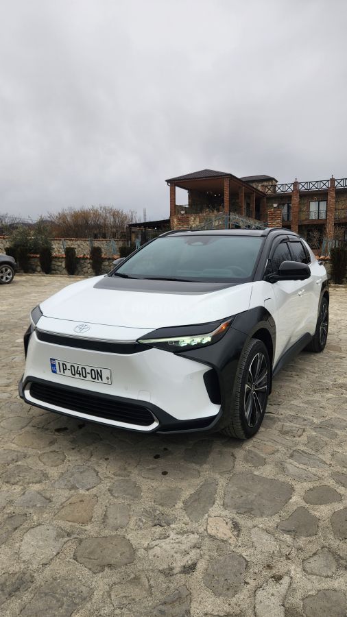 Toyota bZ4X