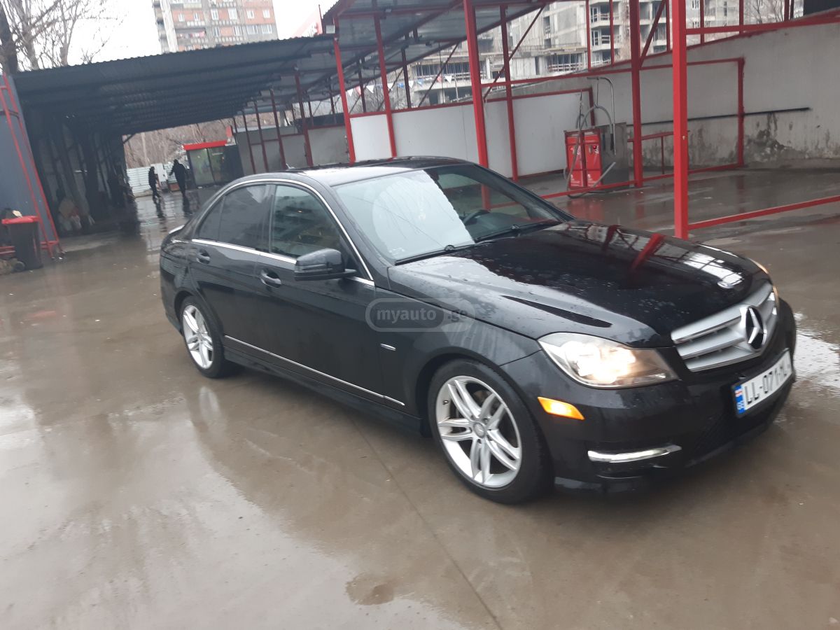 Mercedes-Benz C 250
