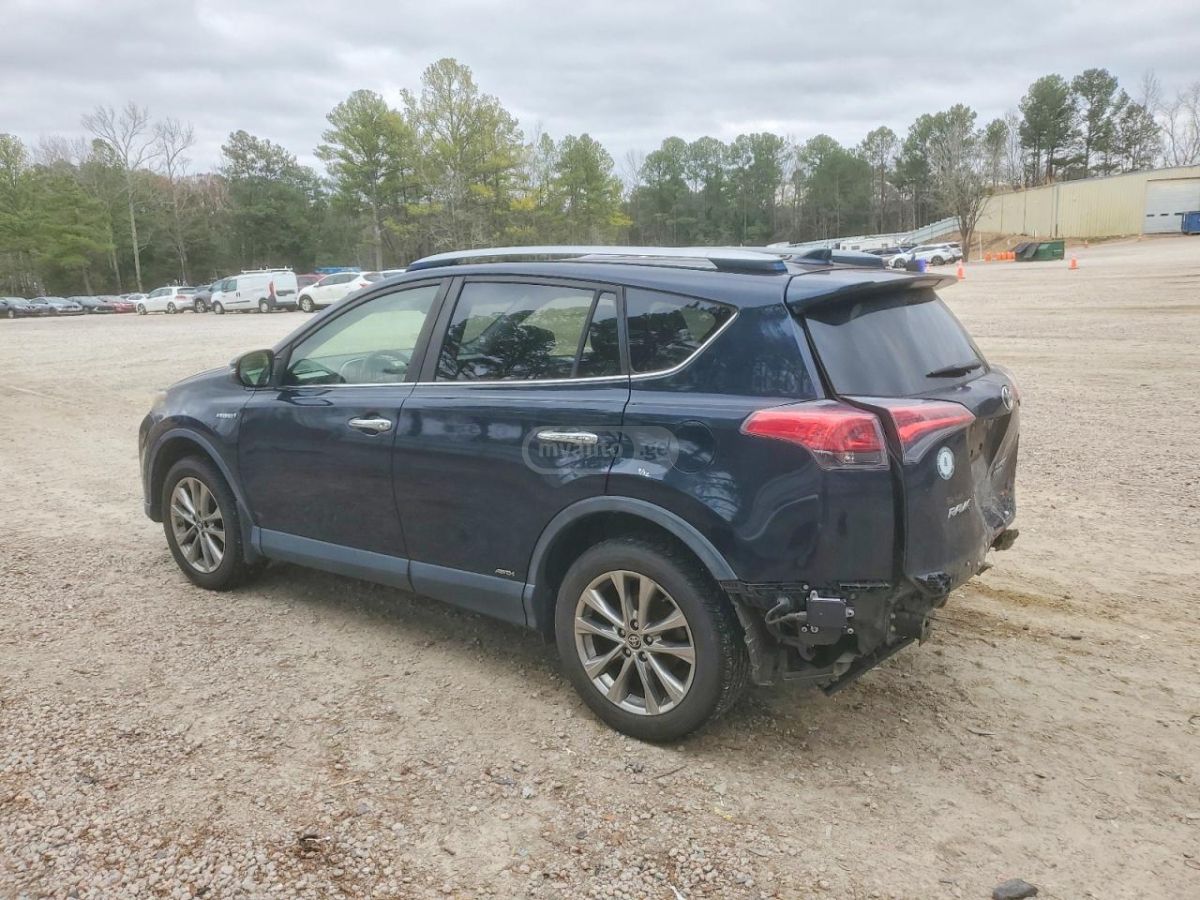 Toyota RAV4 2017 — photo 2