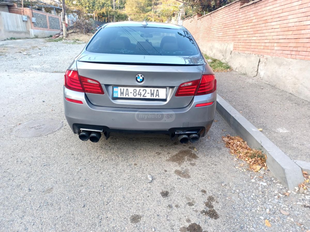 BMW 535 2011 — photo 2
