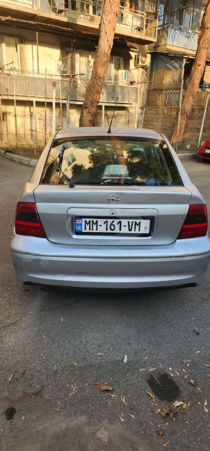 Opel Vectra 2020 — photo 2