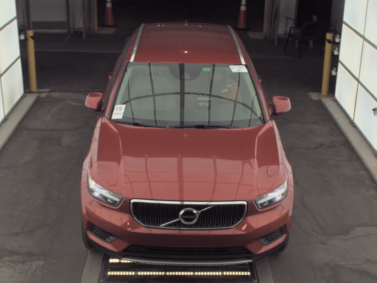 Volvo XC40 2019 — photo 2