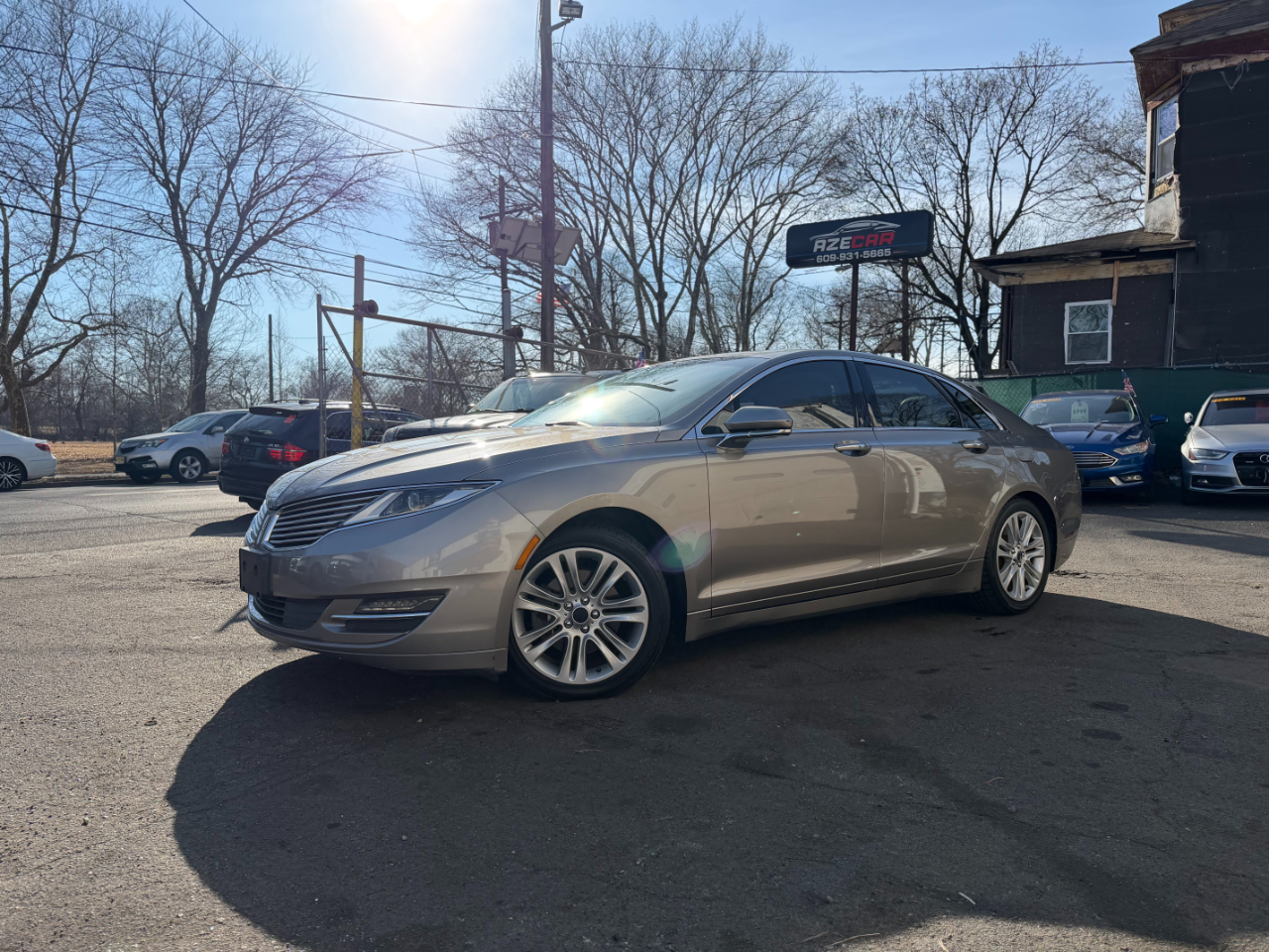 Lincoln MKZ 2015 — photo 2