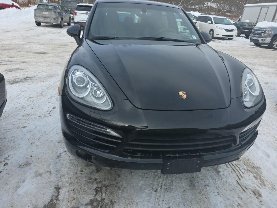 Porsche Cayenne 2014 — photo 2