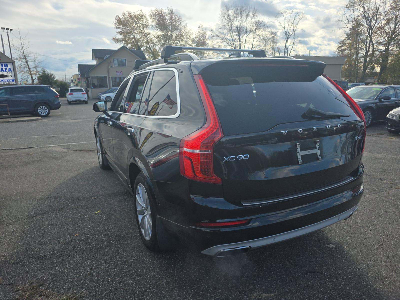 Volvo XC90 2016 — photo 2