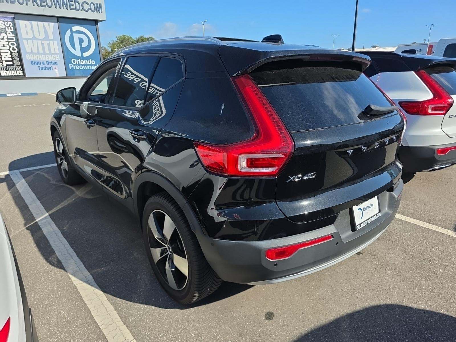 Volvo XC40 2019 — photo 2