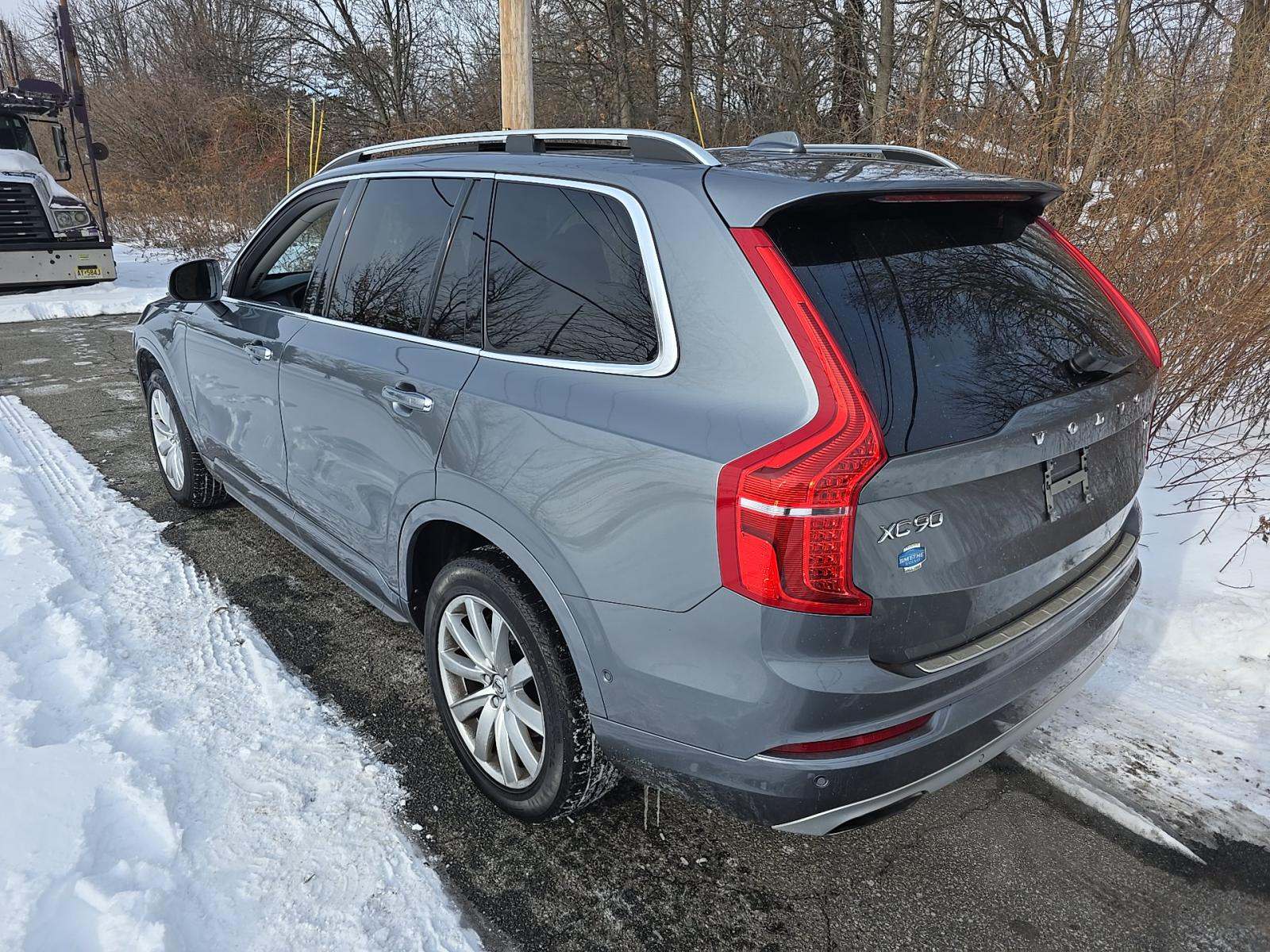 Volvo XC90 2017 — photo 2