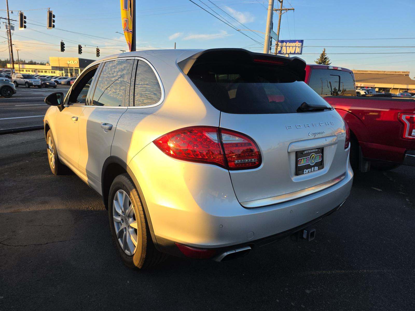 Porsche Cayenne 2014 — photo 2