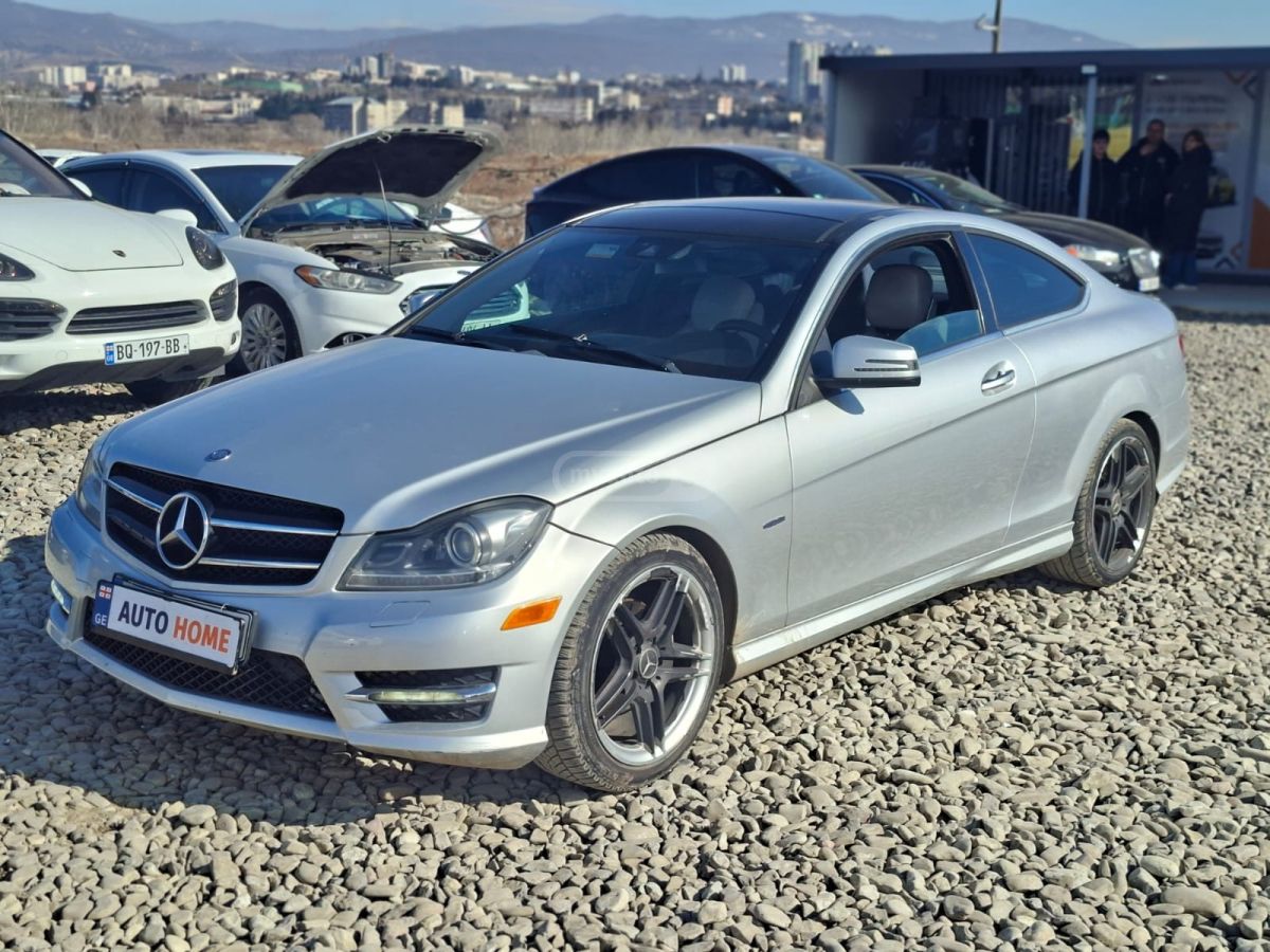 Mercedes-Benz C 250
