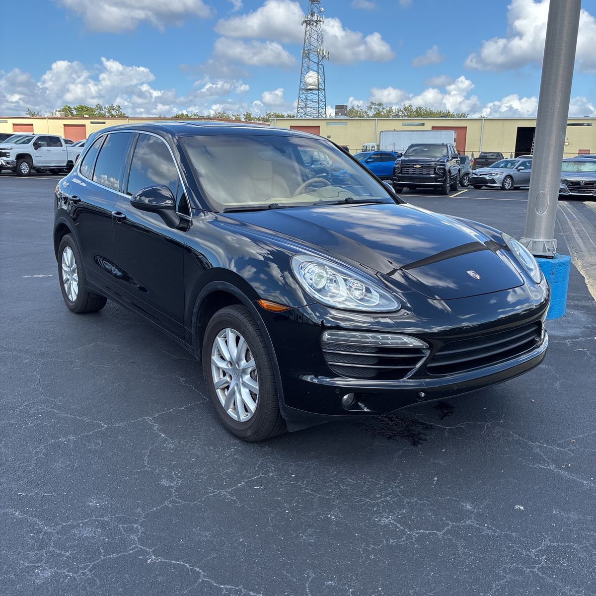 Porsche Cayenne 2014 — photo 2