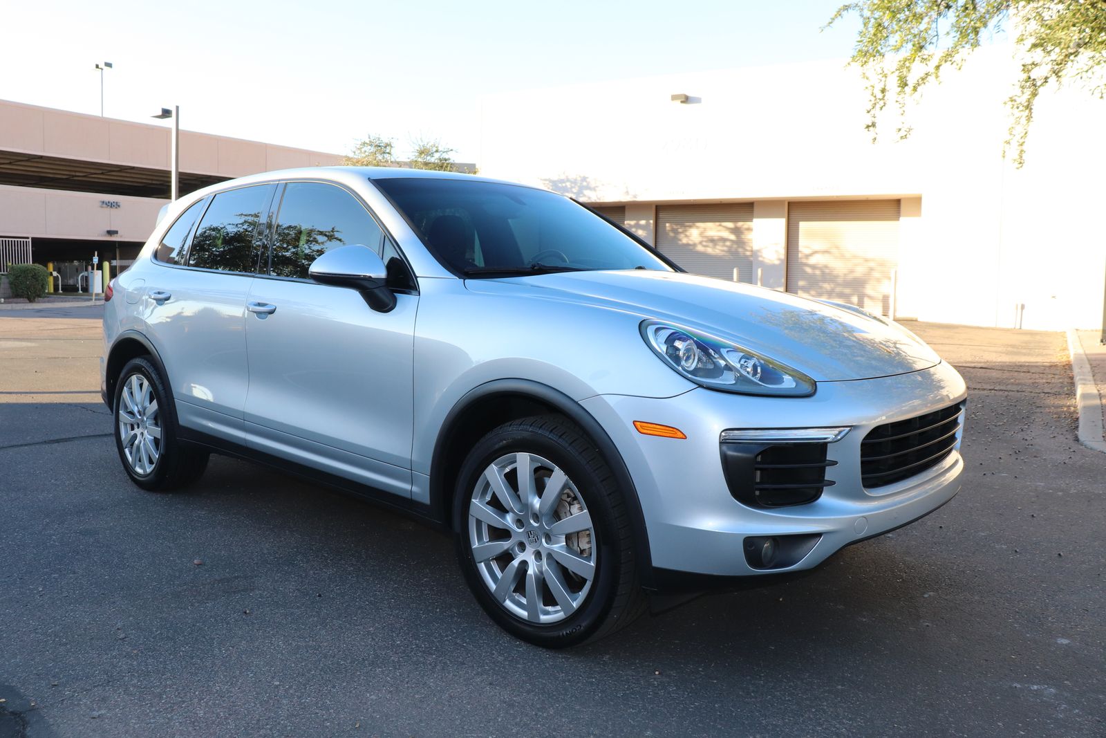 Porsche Cayenne 2016 — photo 2