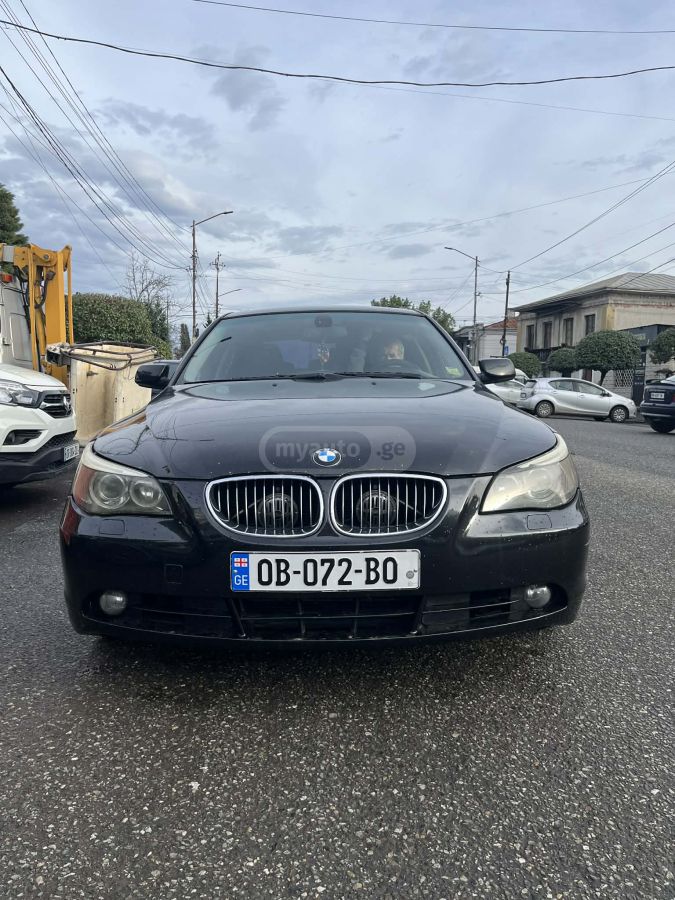 BMW 530
