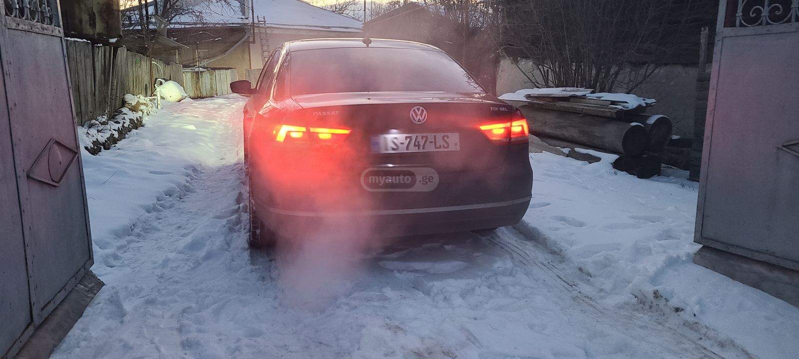 Volkswagen Passat 2013 — photo 2