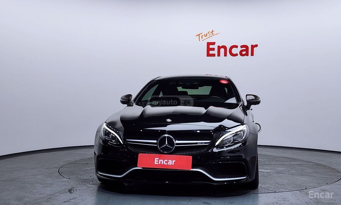 Mercedes-Benz C 63 AMG 2018 — photo 2