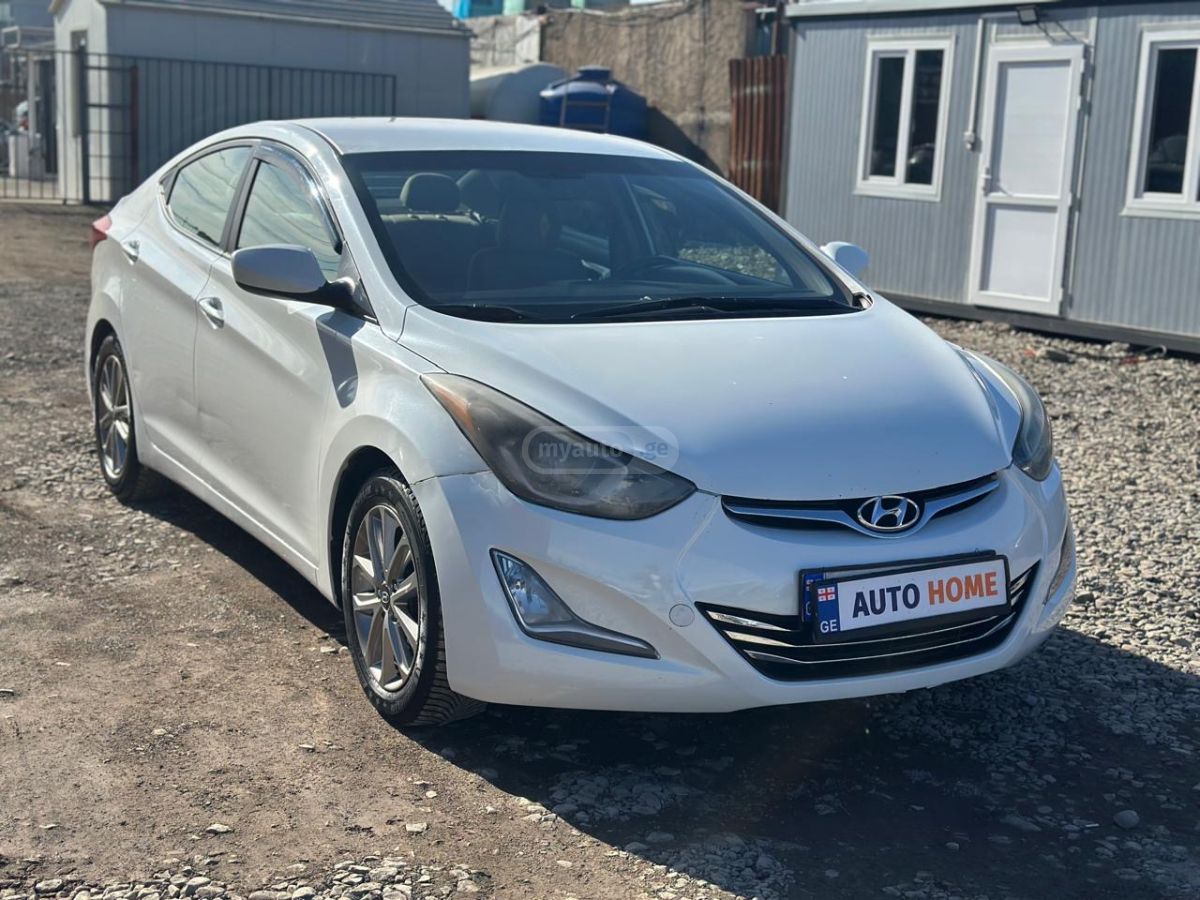 Hyundai Elantra 2014 — photo 2