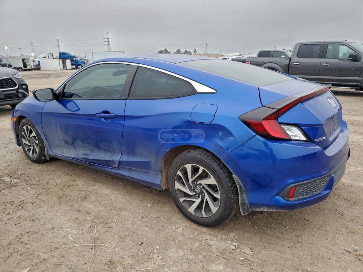 Honda Civic 2019 — photo 2