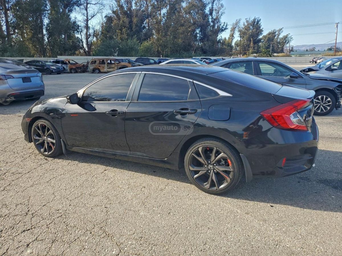 Honda Civic 2020 — photo 2